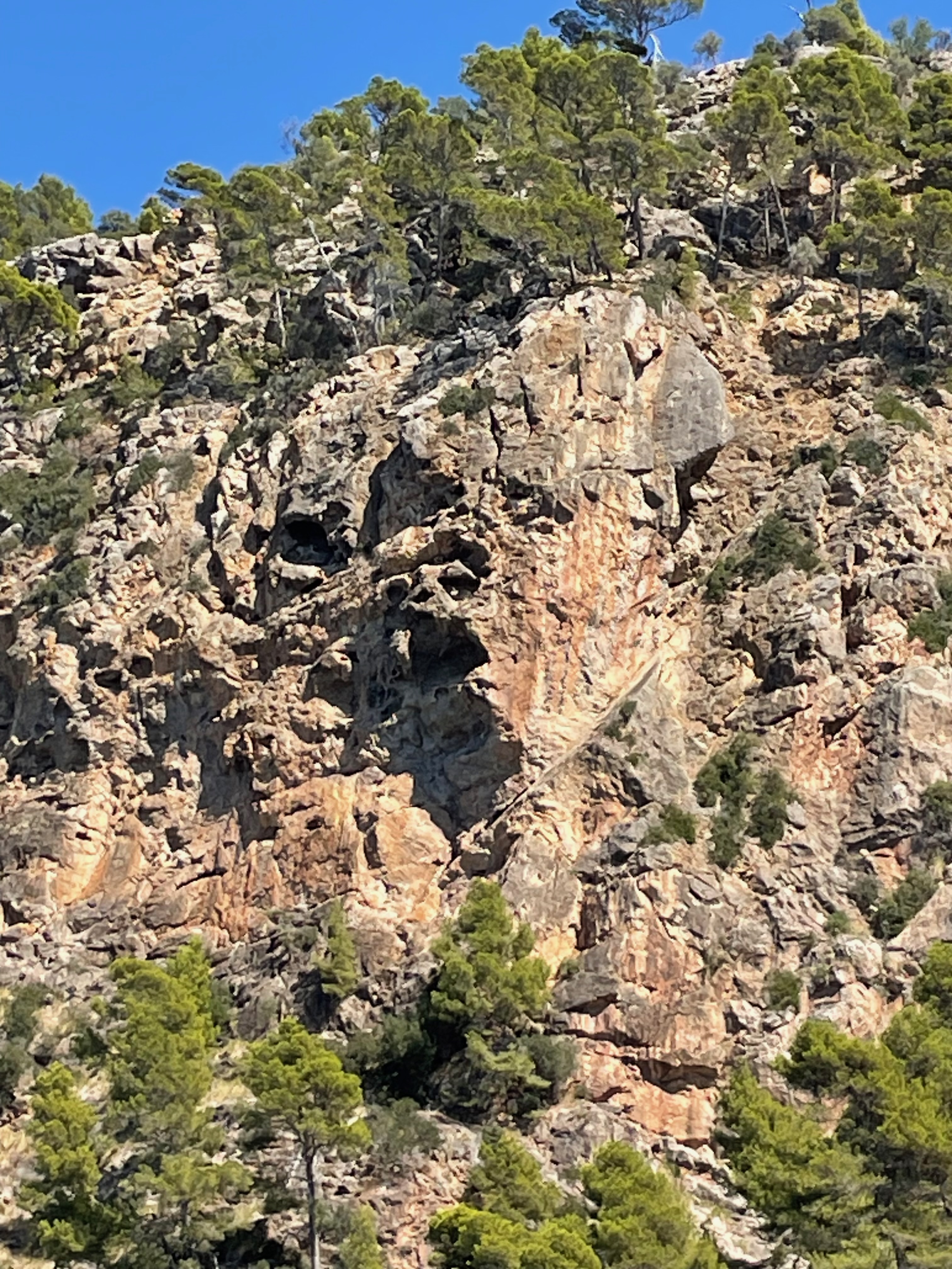 Gargoyle cliff formation